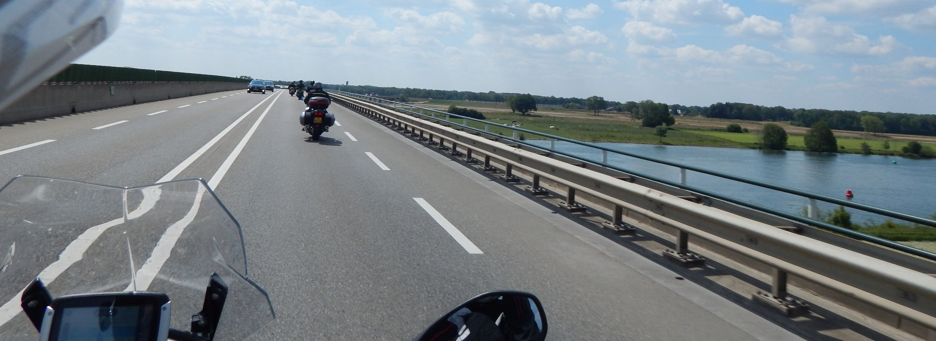 Motorrijbewijspoint Borne motorrijlessen